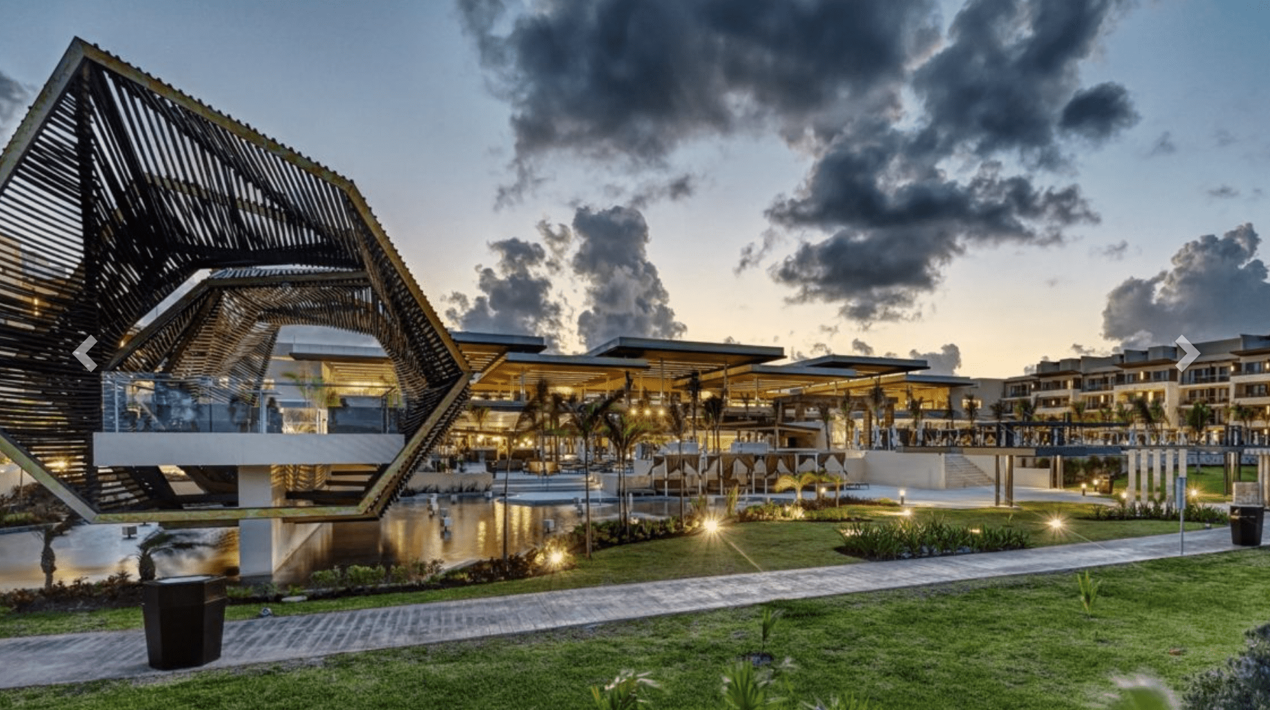 Dreams-Riviera-Maya-Premium-Deluxe-Ocean-View-Double-Bedroom